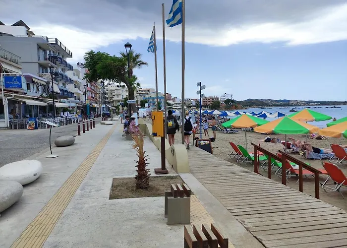 Steps From The Aprt * La Canea