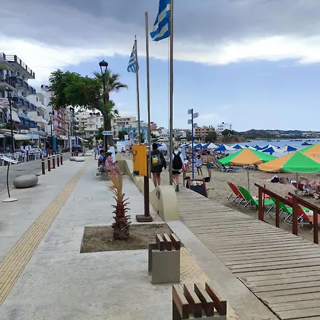 Steps From The Aprt * La Canea