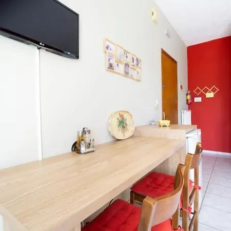 Steps From The Aprt Appartement