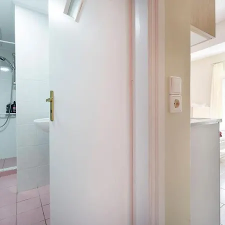 Appartement Steps From The Aprt Chania (Crete)